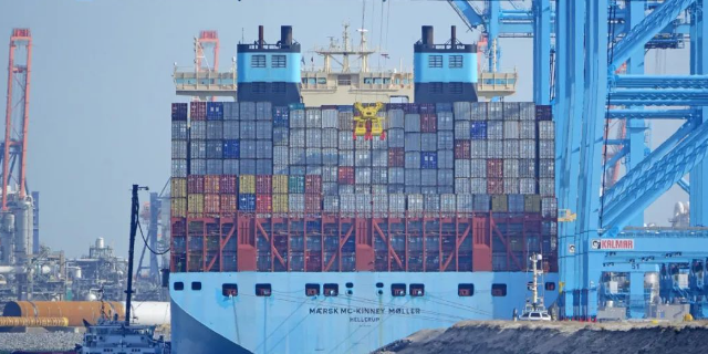 海运发货，，，用集装箱海运运输怎样预防集装箱进水？？？？